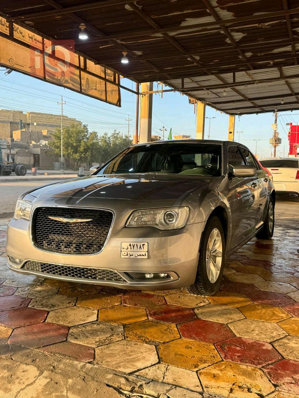 كرايسلر 300